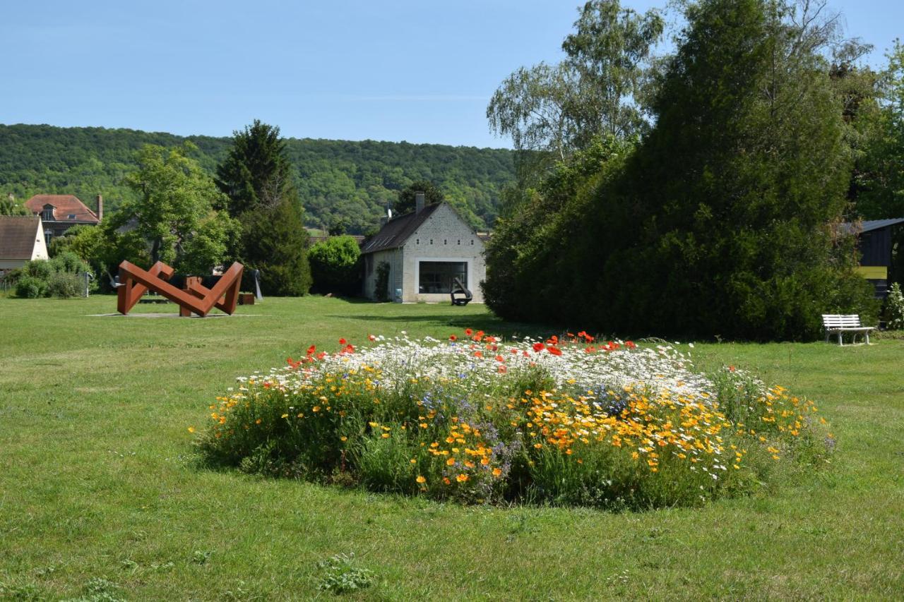 Gite Dans Parc De Sculptures - Gite "Pondichery" Port-Mort المظهر الخارجي الصورة