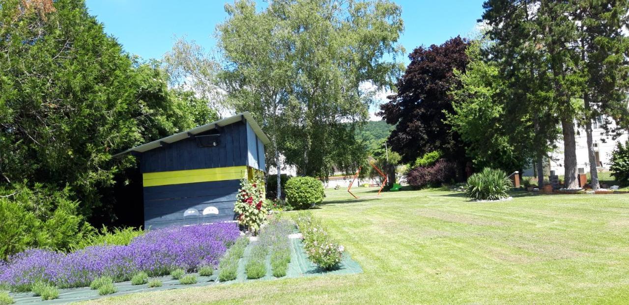 Gite Dans Parc De Sculptures - Gite "Pondichery" Port-Mort المظهر الخارجي الصورة